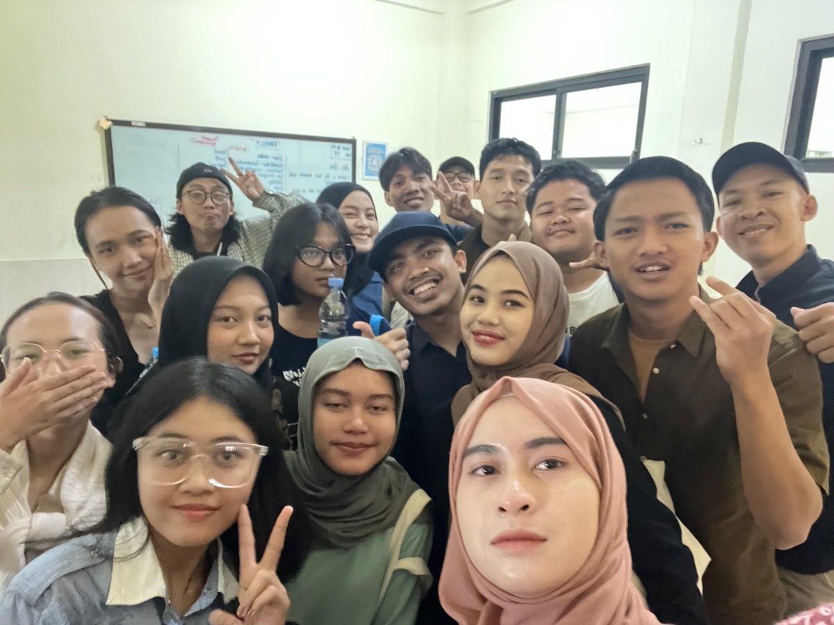 n00nefav's tweet photo. @MrBobSuperSeru https://t.co/tXQw1kd49X