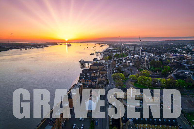 🏡Life in Gravesend in 2025: What’s New and Why People are Moving Here📦we will give you the inside scoop on what life here is really like in 2025 👉 Learn more asp-removals.co.uk/life-in-graves… #Gravesend #movingtogravesend #lifeingravesend #movinghouse #removalsgravesend