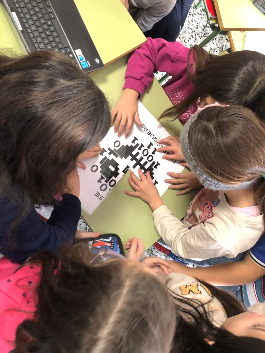 Esta semana los @MMCCPalencia han realizado talleres del Plan de Seguridad y Confianza Digital en el CEIP Reyes Católicos, CRA Campos de Castilla y 
<a href="/ColeAguilarCyL/">CEIP "CASTILLA Y LEÓN"</a>.  ¡Gracias por la participación! #CompDigEdu_Pa #SID2025 #DiaDeInternetSegura