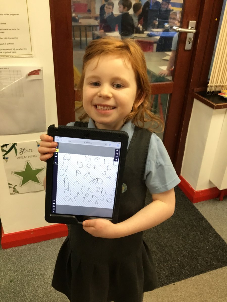 In Tuesday afternoon’s computing lesson, our Year 1 children have been using the iPads to create lists. Look how proud these two children are to show off their work 📷