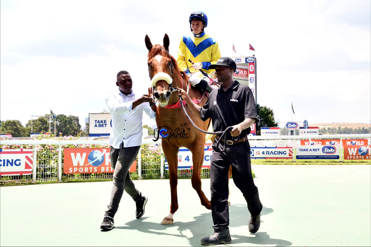 A Munger husband and wife double! A world first? Kelsey Mayhew-Munger and Ryan Munger win Race 1 and 2 respectively at the Big T. Well done!
<a href="/MayhewKelsey/">Kelsey Mayhew - Munger</a> 
<a href="/Ryan_Munger95/">Ryan Munger</a>