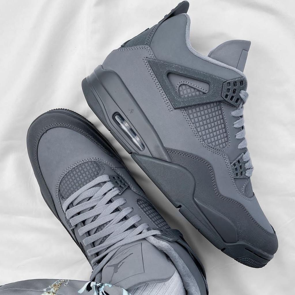 DunksFusion's tweet image. Air Jordan IV light gray 
💠💠💠
Size: 38-44
Price: 20.000
 Limited ❌