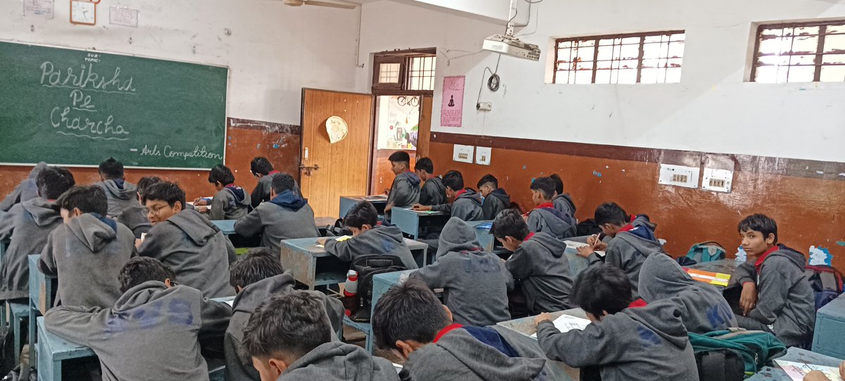 kvitbpshivpuri's tweet image. #Art is like a therapy which relieves stress and anxiety, boost self confidence and uplifts mood..! 
#PosterMaking competition under PPC 2025 series 🎨🖌️
PPC 2025 #Examwarriors #StressfreewithArt 
@KVS_HQ  @EduMinOfIndia
@kvs