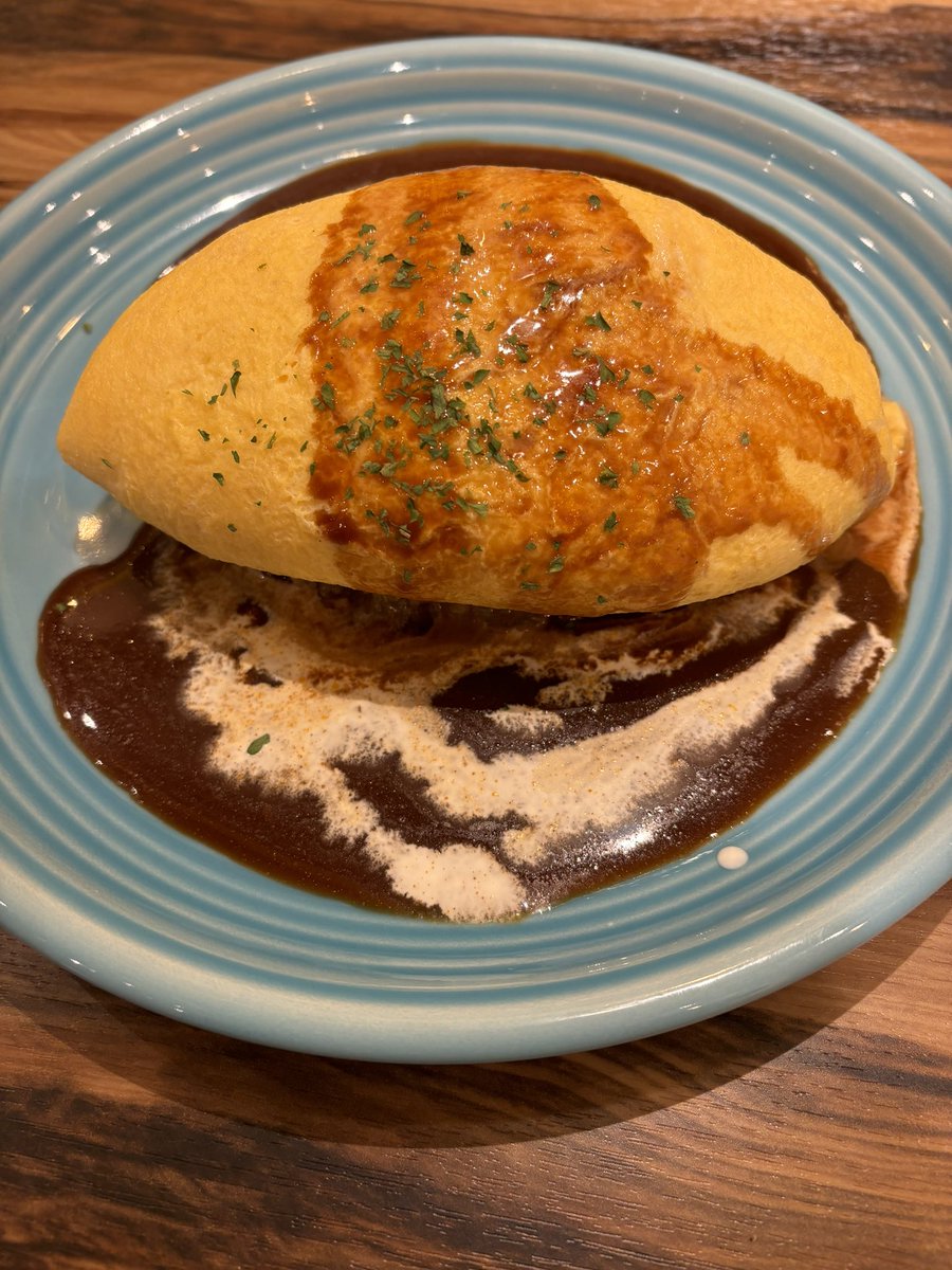 ringodanene's tweet photo. 昨日食べたオムライスめっちゃ美味しかった！ https://t.co/eFJnkK6DyB
