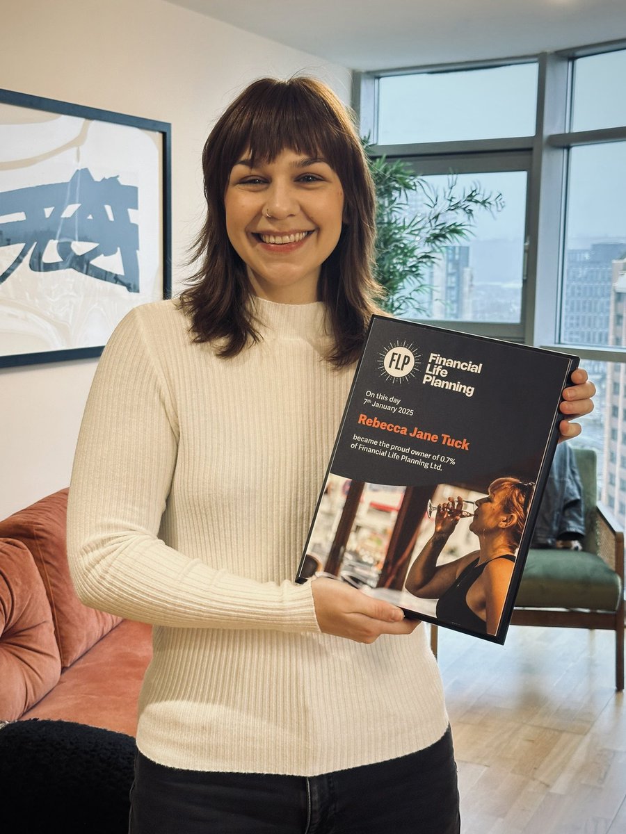 When I told <a href="/FlpLtd/">Kate Shaw</a> to use my shares money to buy a commemorative plaque, I didn’t think she’d actually do it 😂🥲

Unbelievably proud of this 🥰 Looking forward to celebrating properly with all at the <a href="/FundmentHQ/">Fundment</a> bash tonight!