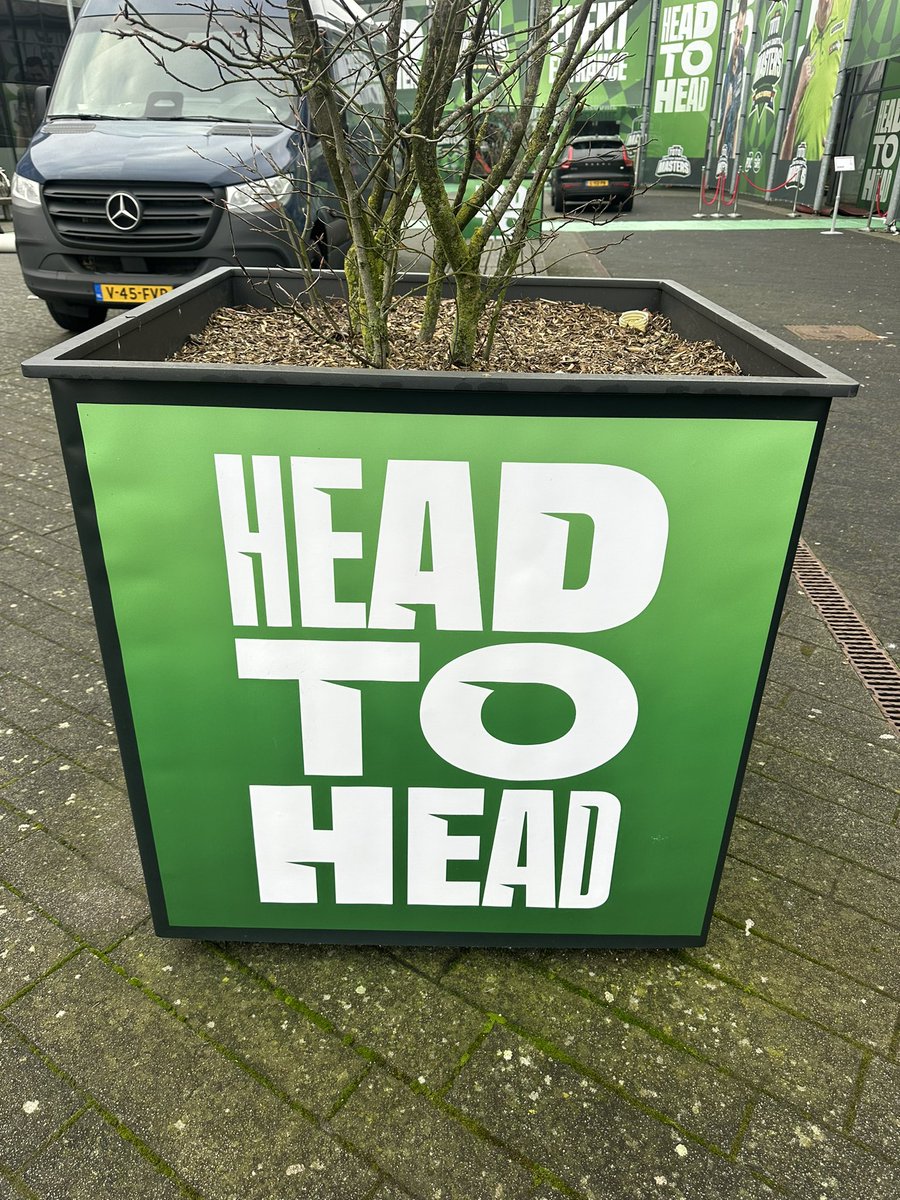 Bob van Oosterhout tweet media