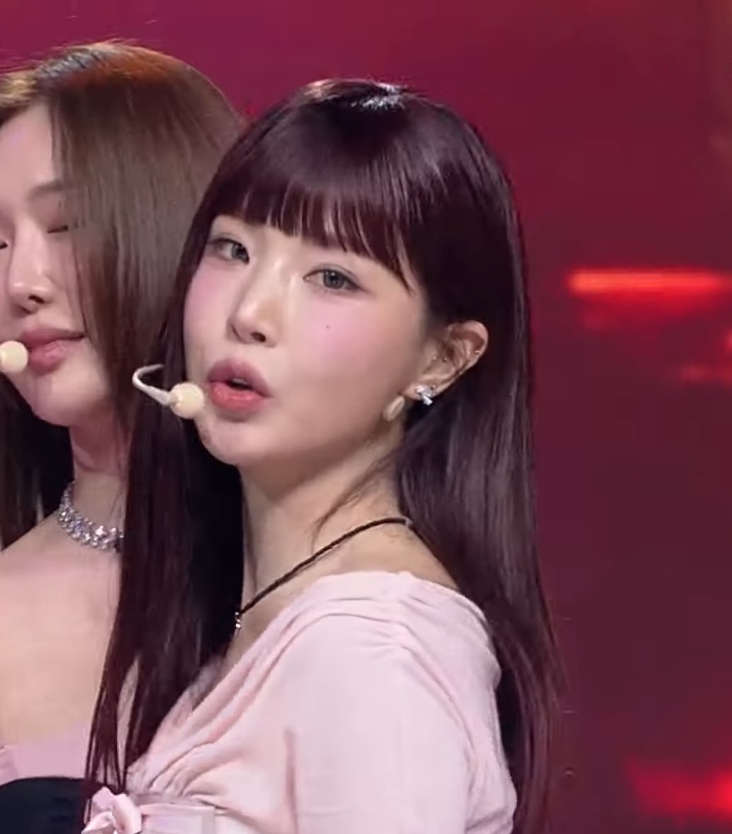 bbeevol's tweet image. 250123 lee yuna !!!! #BBGIRLS #LOVE2