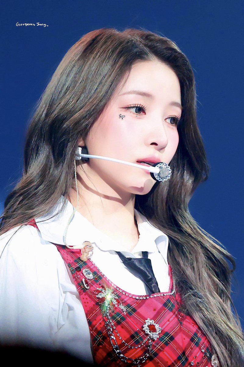 250119 10주년 콘서트
#소원 #김소원 #SOWON #KIMSOWON
#김소정 #여자친구 #GFRIEND