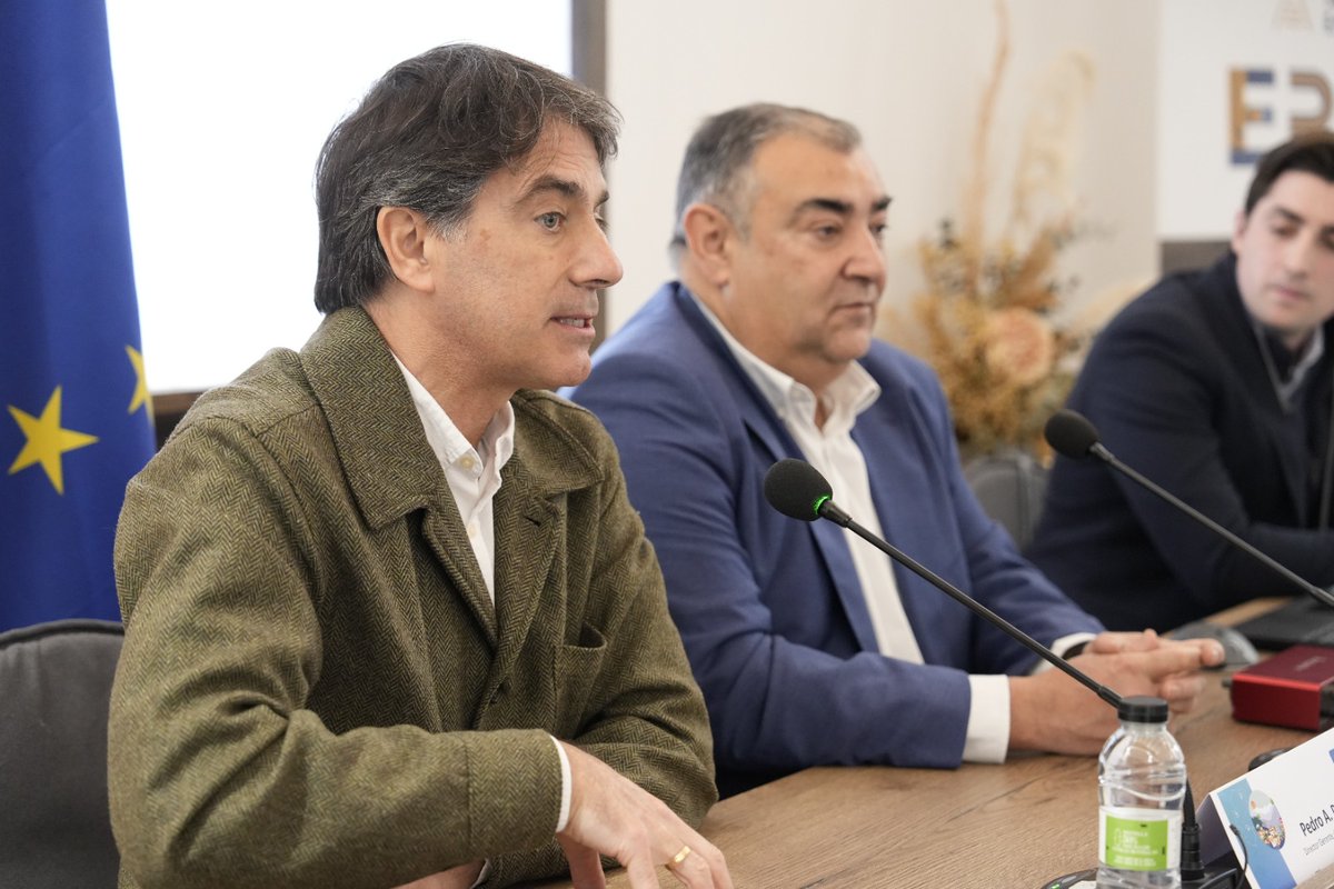 AragonEmprende's tweet photo. 🫂 Ayer, en la Casa de las Conchas de Borja, celebramos con éxito una jornada dedicada a la innovación para el futuro del campo, bajo el lema "Agrotecnología y territorio".
Puedes volver a ver la Jornada aquí: https://t.co/LnBWN4EL8z
#EREA3 #JornadasInspiradoras https://t.co/cYfv3hGEDk