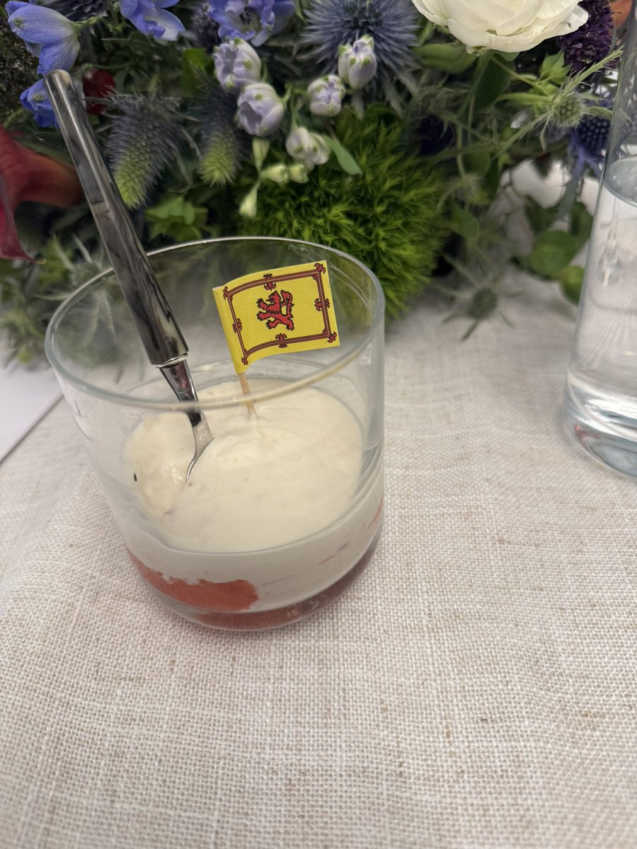 Diplocolin's tweet photo. 1st of 4 consecutive Burns Nights in the books, and (frozen🥶) Boston set a high bar! A wonderful celebration of the bard, expertly guided by @Weir_Tweetin. Delicious food accompanied by fantastic @LochleaWhisky.🥃 Proud to give a toast  to Scotland &amp;our global cultural impact.🏴󠁧󠁢󠁳󠁣󠁴󠁿 https://t.co/WIxsc53xUh