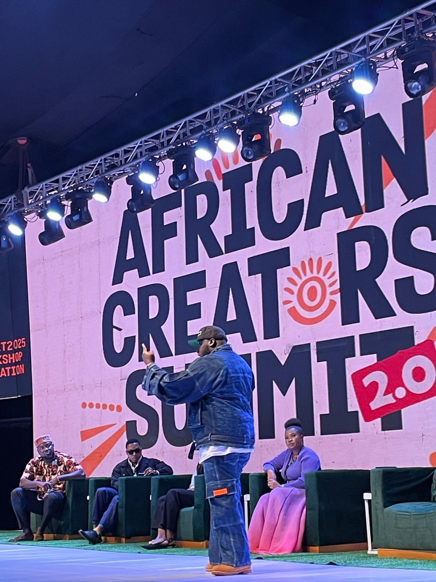 We're outside for #AfricanCreatorsSummit2025

It's ongoing &amp; you can tell that it's going as planned

Those of us who registered for it are active as expected