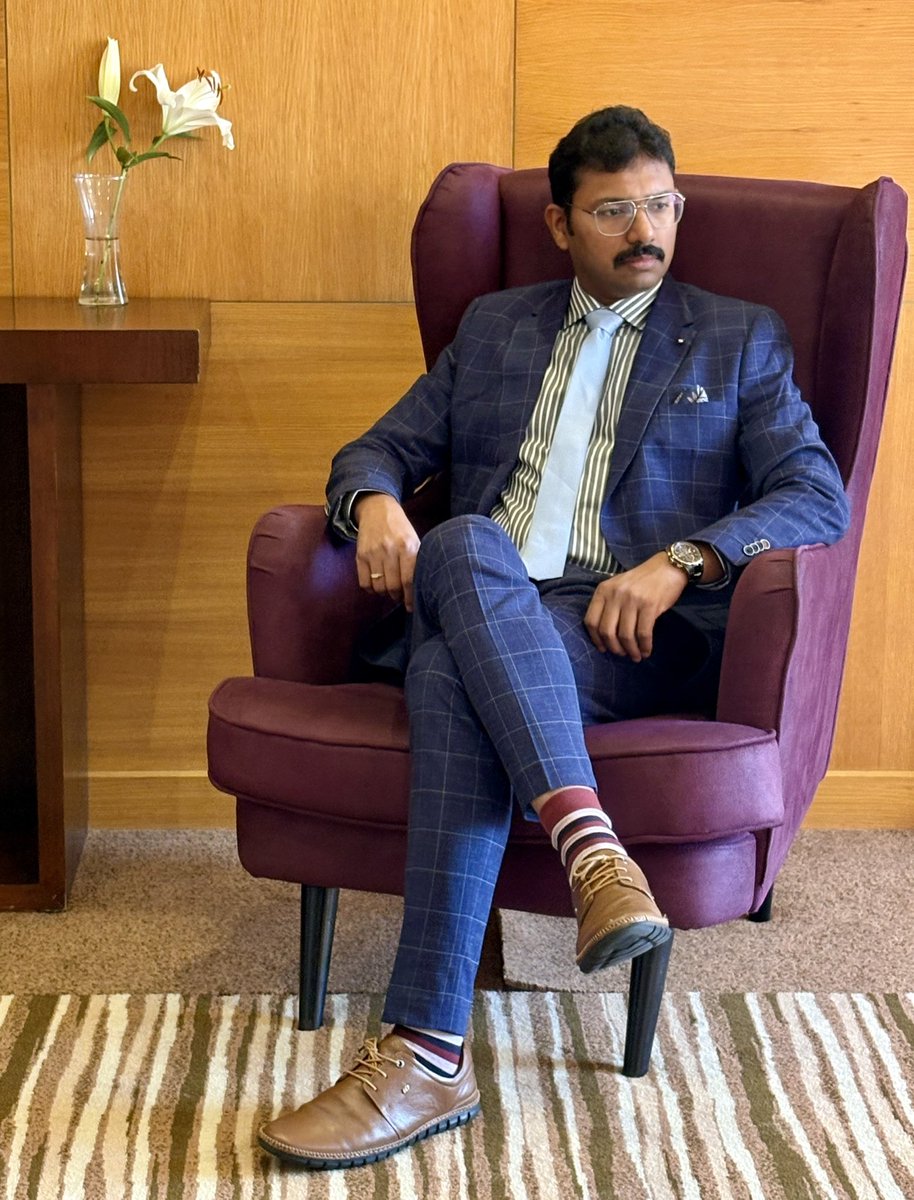 miryalasrikanth's tweet image. ఈరోజు జరిగిన భారతీయ భౌగోళిక మానసికవైద్య సమారంభంలో నాకు ఫెలోషిప్ పురస్కారాన్ని బహుకరించారు. ఈ సంతోషాన్ని మీతో పంచుకుంటున్నాను. ❤️