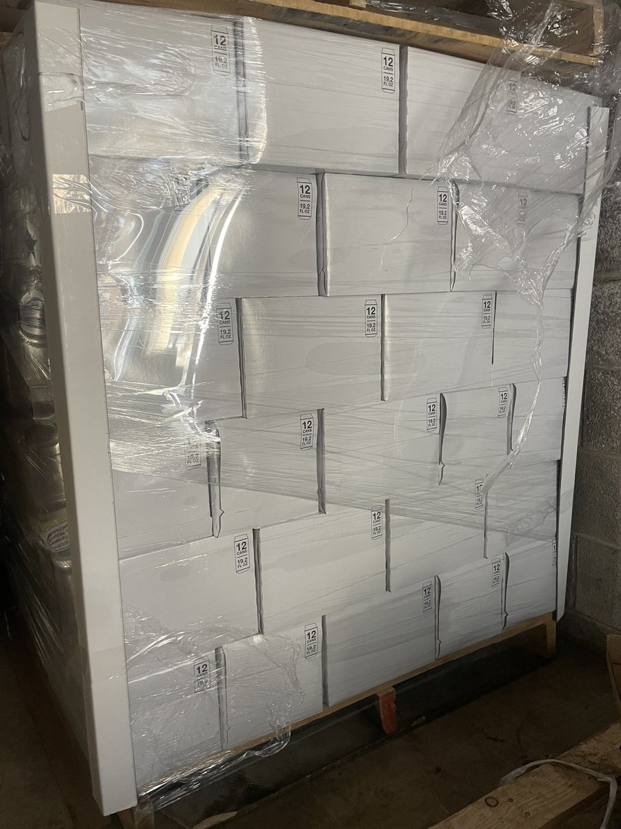kenwoodbeer's tweet photo. Should we just drop this pallet of beer in M Lot on Sunday and let everyone (21+) have at it? https://t.co/jQTwIERcHp