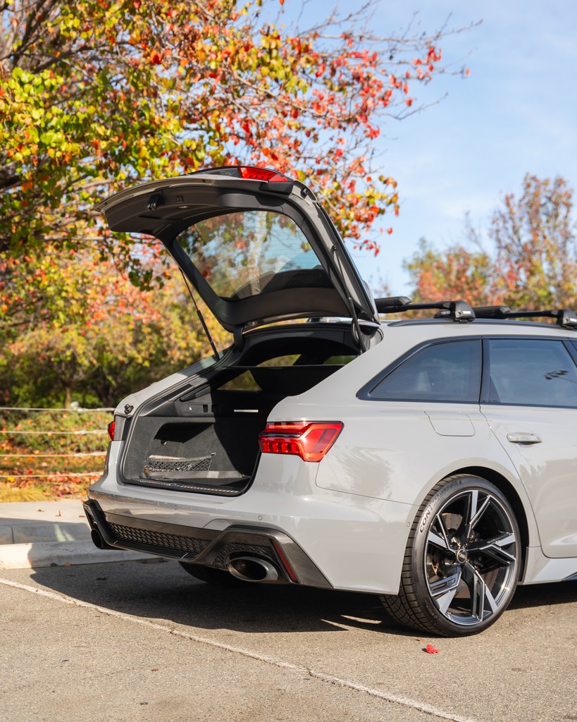 AudiRiverside's tweet photo. We saved you a seat—right behind the wheel of this RS 6.
https://t.co/RWP9wVvHGh
#audirs6 #rs6 #audi #riverside #performancecars #audiclub https://t.co/eZqZ38nIul