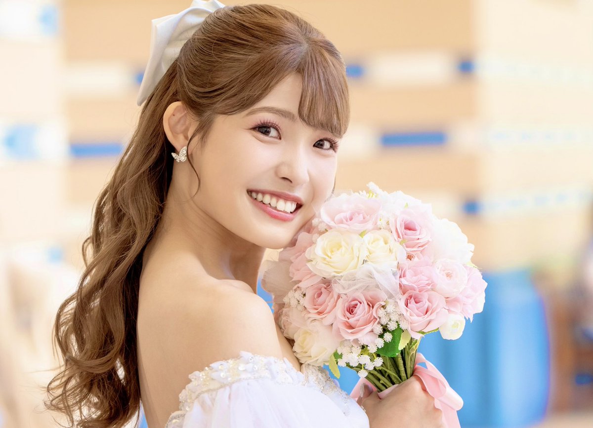 reina_bridal_s2's tweet photo. 1/22 《審査対象 7 👗💐》 #RP希望 
➭ラウンドブーケステージ 最終日✨
いつもReinaの応援ありがとうございます🤍

本日、ラウンドブーケステージ 最終日です‼️
23:59まで 【1.2倍】 と倍率Dayとなっていますので、配信にて "10pt以上" からの応援をして頂けますとお🉐に応援して貰えますꉂꉂ📣 朝から可能な限り配信をつけようと思っているので、ぜひ皆様のお越しをお待ちしておりますね😉💖
夢を叶えるべくまずは最初のステージをいい形で駆け抜けていきたいです🪄  

Xの対象投稿RP♻️、ミクチャのアイテムpt、インスタのフォロー＆♡いいね！からの応援ぜひお願いいたします🙇🏼‍♀️❤️‍🔥

*⑅︎୨୧ ┈┈┈┈┈┈┈┈┈┈┈┈┈┈┈┈ ୨୧⑅︎*

審査対象の投稿は
【👗💐】が目印です！

審査対象リスト作成しております💌
https://t.co/Supcshbv7m
⬆️リストのフォロー、固定ピン刺しすると
対象の投稿がわかりやすいのでぜひお願いします🫶🏻

⚠️凍結防止のために毎日対象投稿をRPすることをルーティンにしてね😉💗

#MissBouquet
#ミクチャ
#KURAUDIA
#アルファブランカ 
#RP  #拡散希望 
#リポストお願いします

ラウンドブーケステージ最終日ということで、お気に入りのラウンドブーケ写真を添えて💐🎀