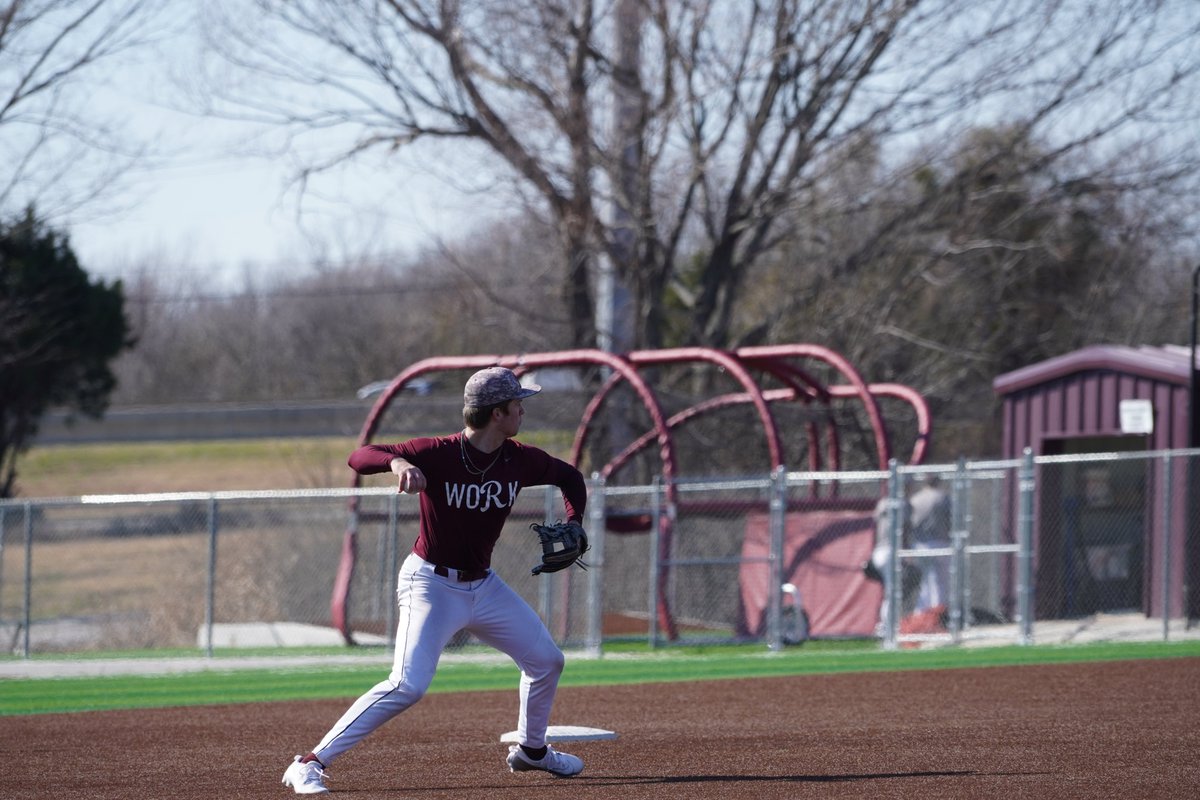 Rowlett HS Eagle Baseball #RFTB tweet media
