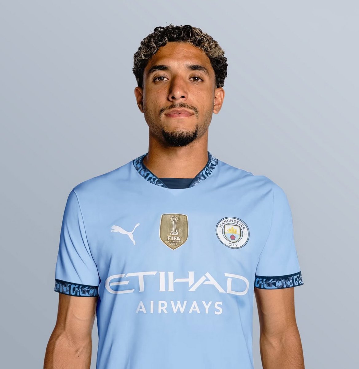 🚨𝐄𝐗𝐂𝐋: Omar Marmoush has officially signed his Manchester City contract at the CFA after completing his medical. Release content is currently being shot ahead of the official announcement. #ManCity <a href="/PurplePanel/">Purple Panel</a>
