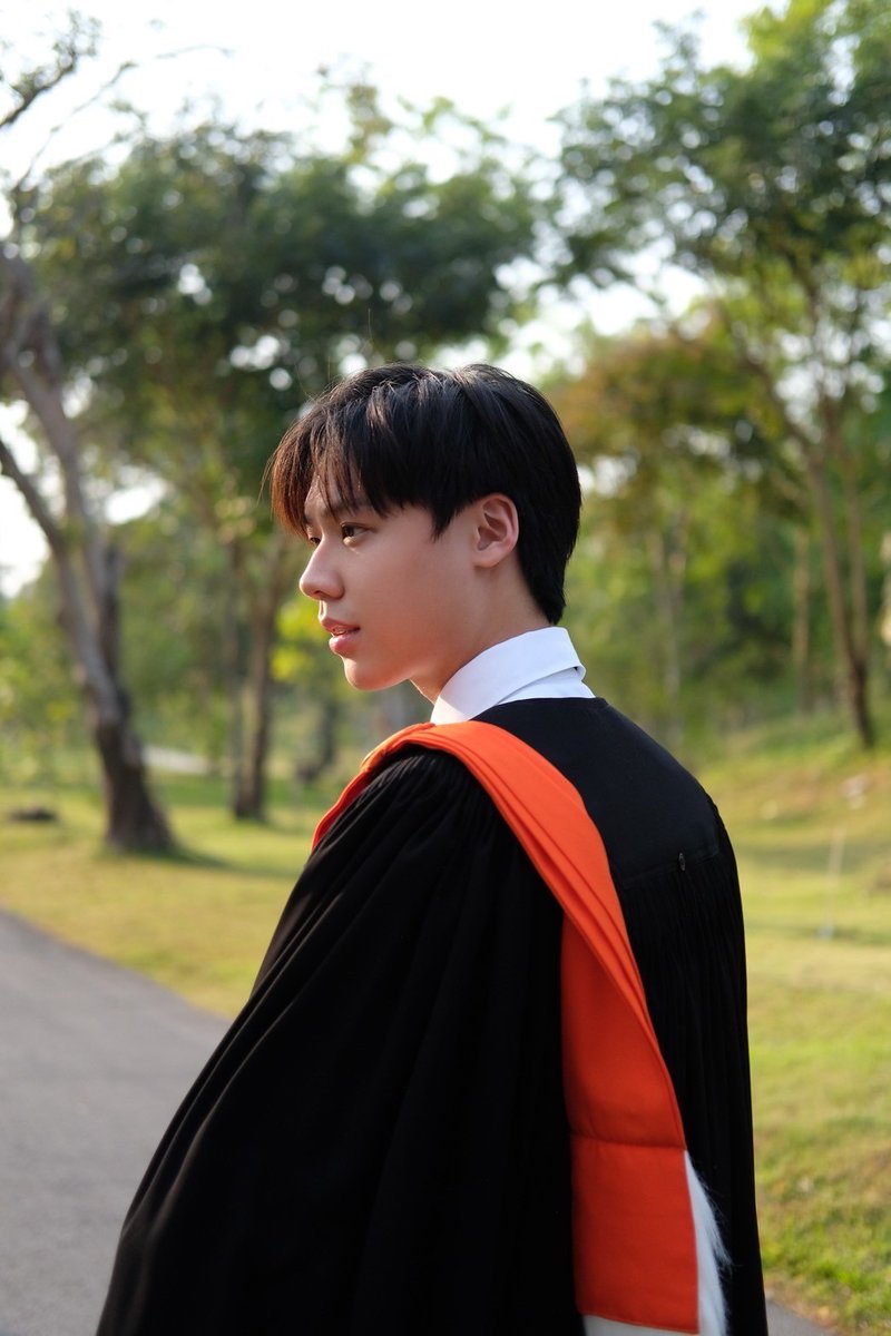 pisitpol_j's tweet photo. See you on Sunday 26th JAN at📍Thammasat Rangsit (13:30-15:00) Sc3 building 

If you can’t find me please contact my manager or IG: @storyisjump https://t.co/bvIfyOqMSO