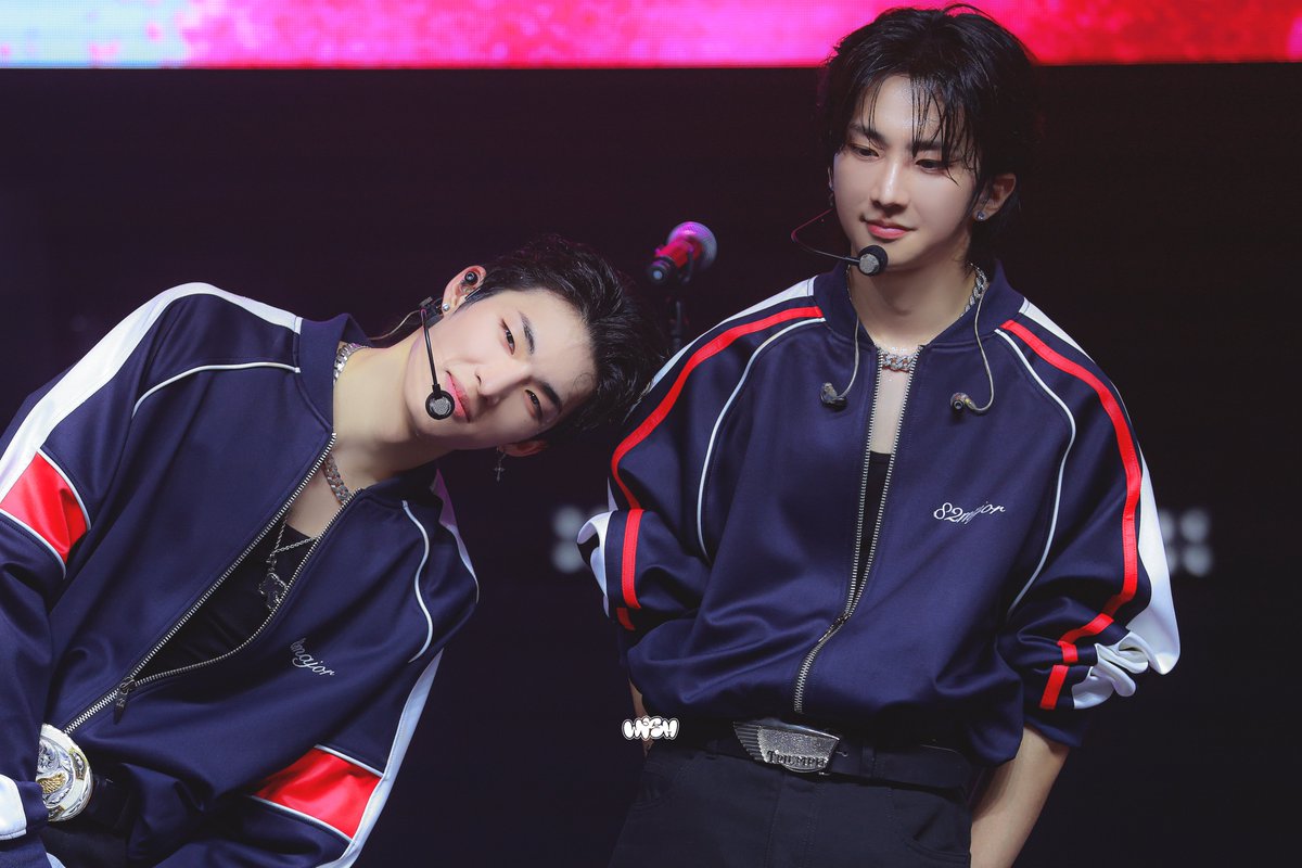 [HQ] 250119 
아진짜욱김🤣🤣🤣
#윤예찬 #남성모 #82MAJOR