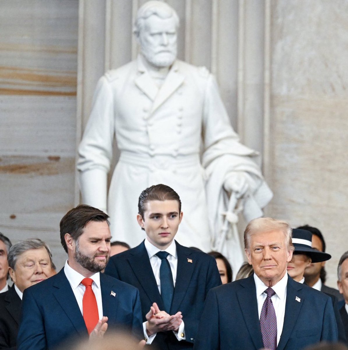web3smb's tweet photo. 🚨 Breaking:

ETF filled for $TRUMP https://t.co/pr4rSwkA6i