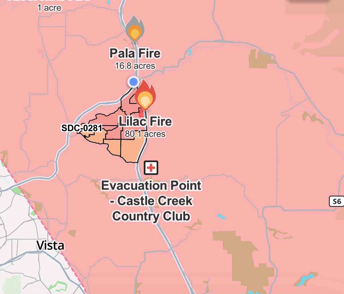 CHP_Oceanside's tweet photo. ** Lilac Fire**
80.1 acres/ 10% containment
Location: West of I-15/ Old Highway 395, north of W Lilac Rd, Bonsall

Closures along Old Highway 395, Camino Del Rey and W Lilac Rd. Evacuation Point is located at Castle Creek Country Club located at 8797 Circle R Dr. Escondido https://t.co/aYxFhOHsmM