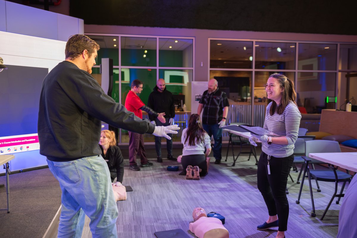 LMG_BeyondTech's tweet photo. Learning Life-Saving Skills! 🩺❤️Hands-on CPR Training at our Orlando and Las Vegas offices allows us a chance to learn crucial life-saving techniques, guided by certified professionals. Together, we can make a difference and ensure safety. 💙 #BeyondTechnology #LeadTeachLearn https://t.co/TrBLoDjY2H