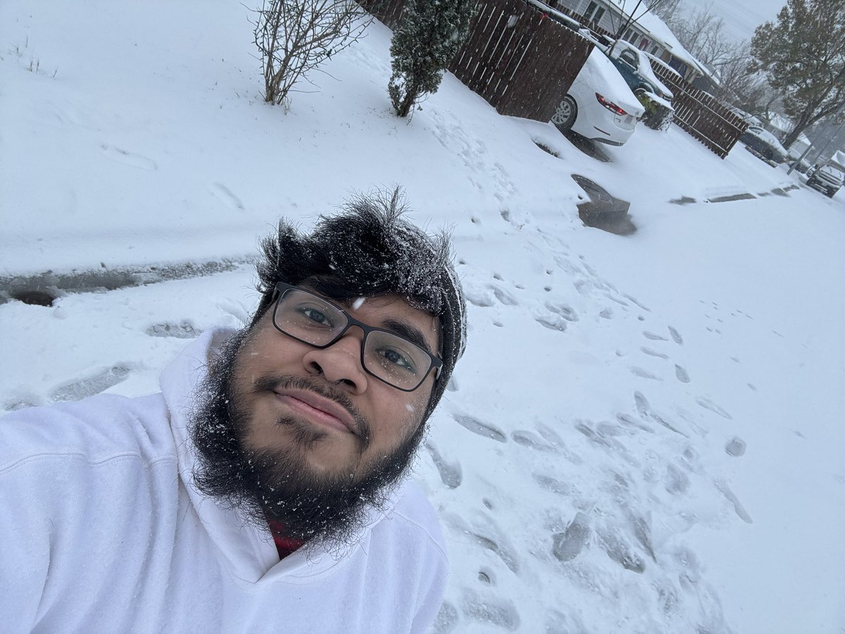 Coolguyy tweet media