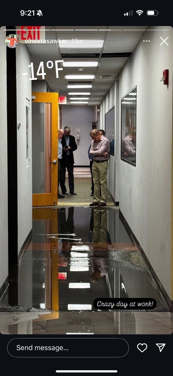 DeRushaJ's tweet image. Looks like things at work are going great today - pipe burst via @vsawkar