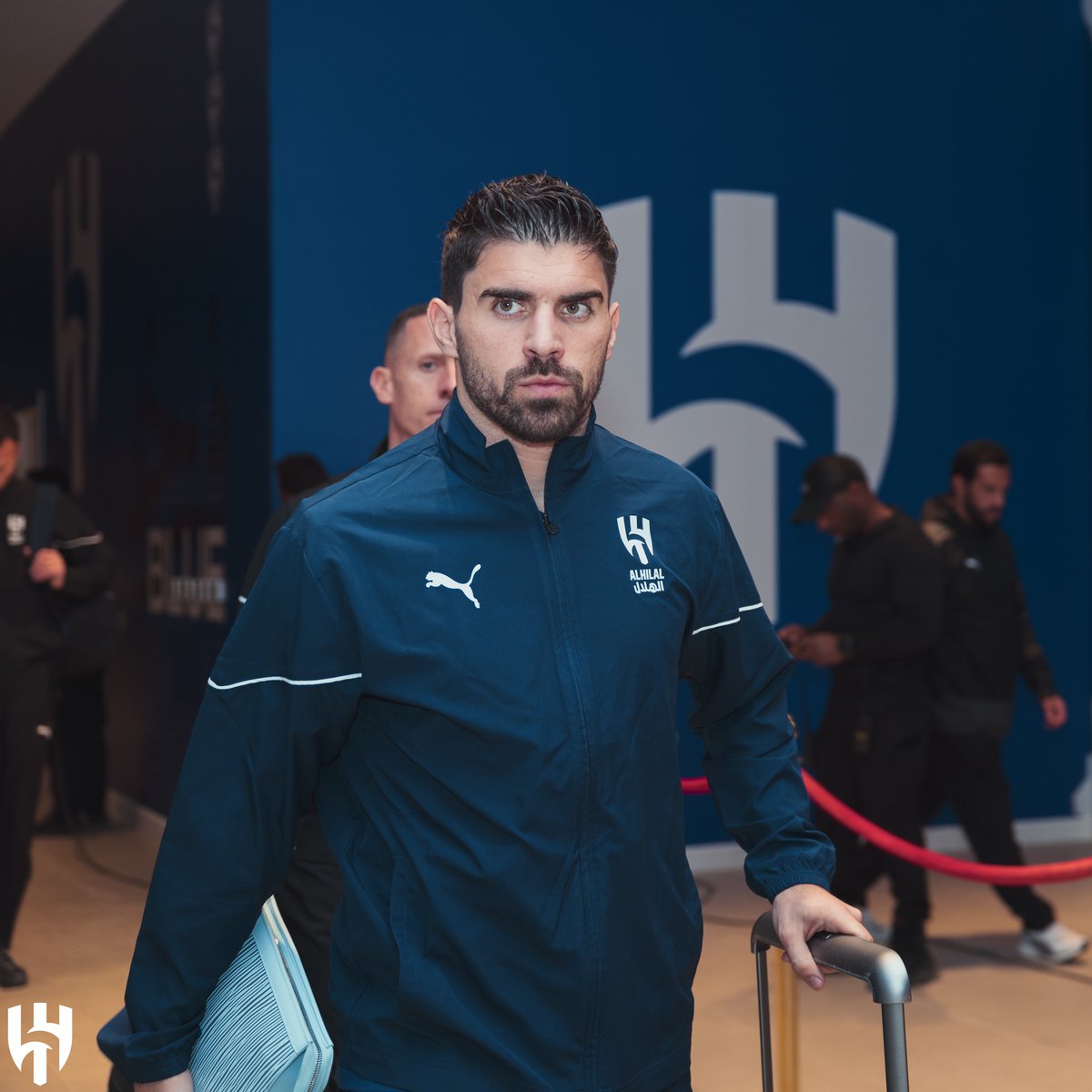 Alhilal_EN's tweet photo. Getting in ✅

𝑾𝒆𝒍𝒄𝒐𝒎𝒆 𝑳𝒆𝒂𝒅𝒆𝒓𝒔 🤩 https://t.co/OLjwl2hTPw