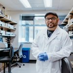 Photo by UCLA Microbio, Immunology, & Molecular Genetics (@MicrobioUcla)