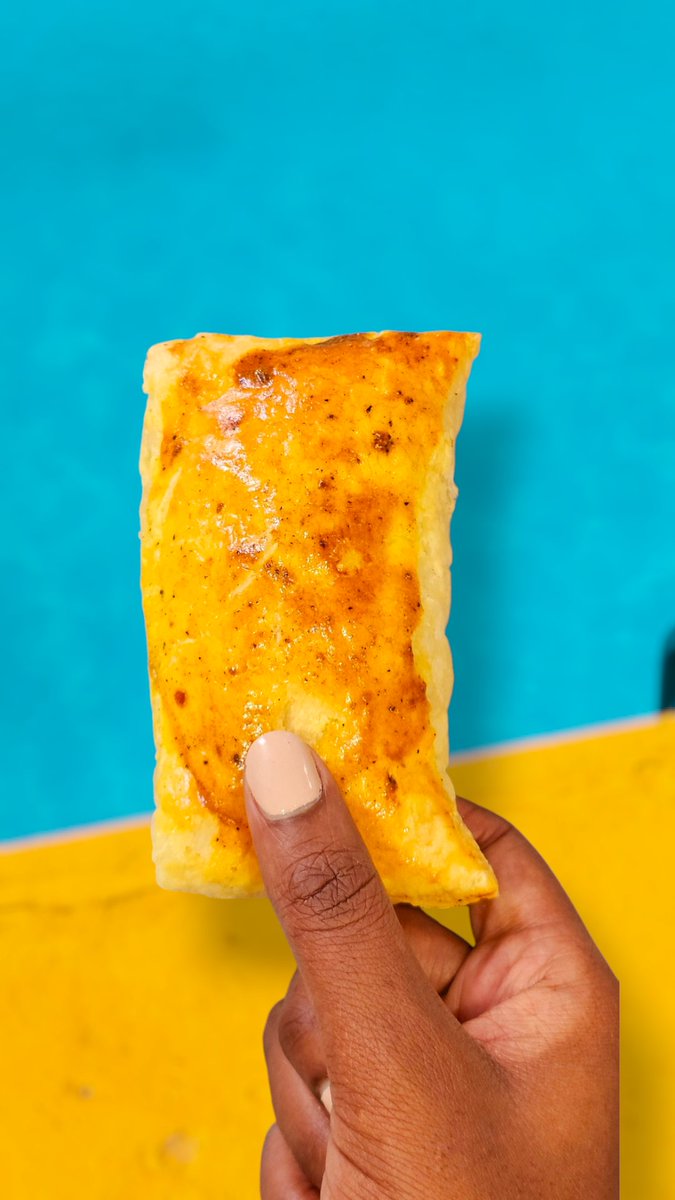 Look at the glaze on the oxtail empanada.