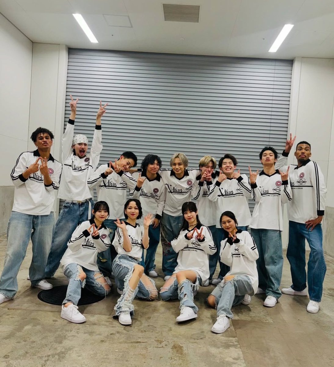LEOdance tweet media