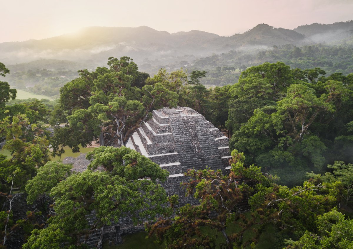 NuovoFaceMag's tweet photo. #Honduras, il Paradiso dei #Caraibi •
Con i suoi paesaggi mozzafiato e i resti Maya, il Paese ospiterà la XIV Centroamérica Travel Market 2025: San Pedro Sula diventerà la capitale del turismo regionale.🌞

👉 https://t.co/W9s061dtLH

@visitcentroamer #Centroamérica #SafeForSure https://t.co/pH4axITiUI