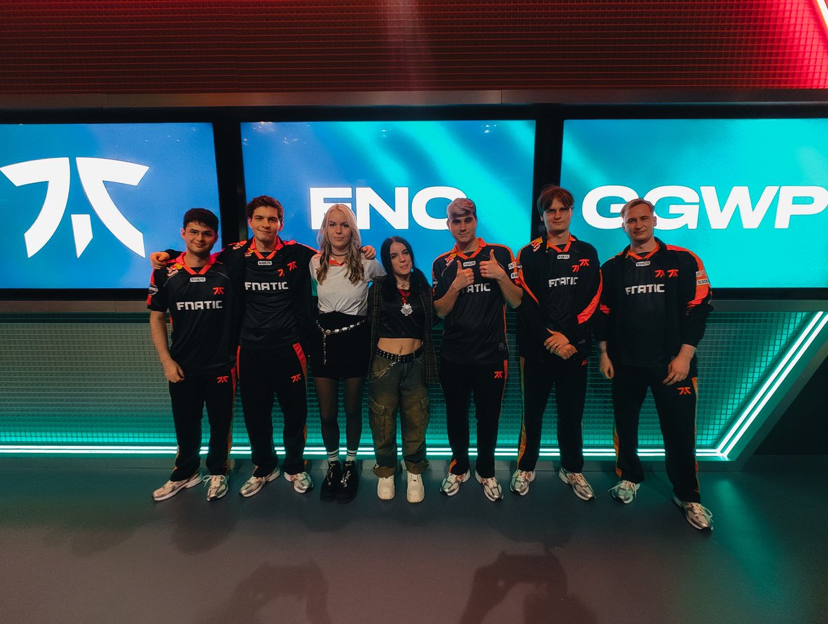 v3md3tta's tweet photo. 1. The queens sjokz and sherzz
2. Me being a traitor 
3. Idk fr https://t.co/5JkVkK1Dm7