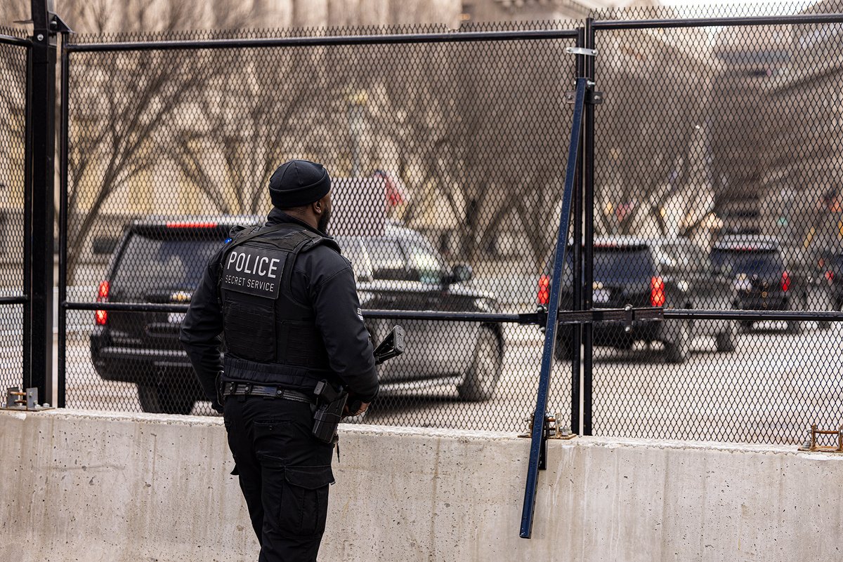 SecretService's tweet image. We couldn't be prouder of our personnel as they stand dedicated to ensuring the safety and security of everyone during this year's 60th Presidential Inauguration.
