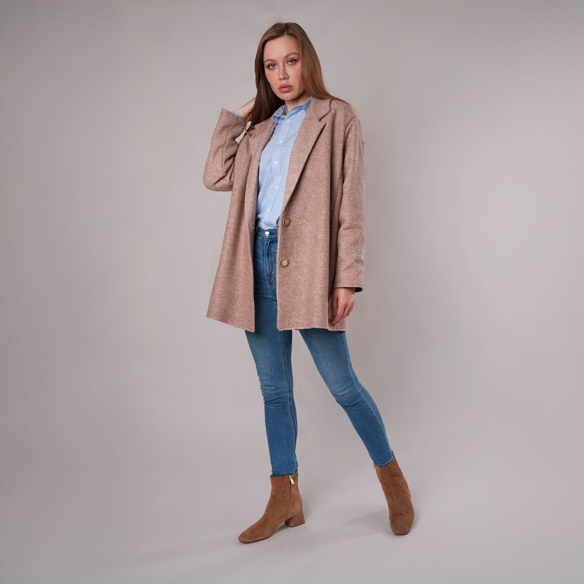 Mood_Fabrics's tweet image. 🎉 Introducing the FIRST free sewing pattern of 2025: The Bergen Coat! 🎉

#MoodBergenPattern #MoodFabrics #FreeSewingPattern #BoiledWool #WoolCoating