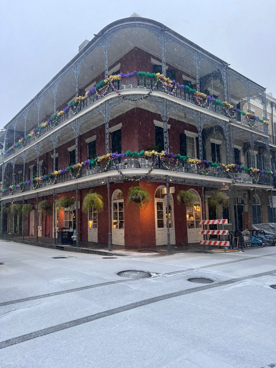 BootKreweMedia's tweet photo. A Winter Wonderland ❤️❄️⚜️

Via- @christrew https://t.co/jsAFpZzW5Y