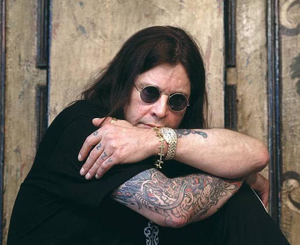 January 21, 2001
Photographed at home