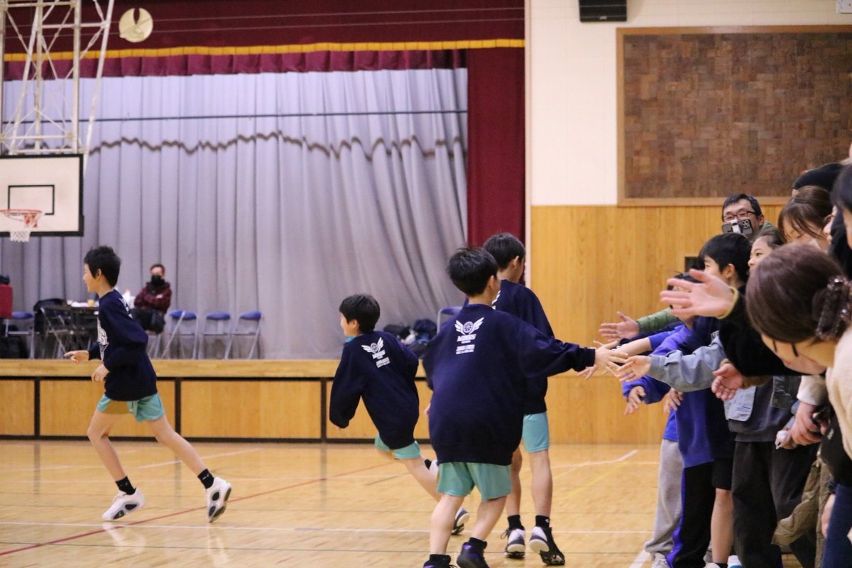 nWINGS_official's tweet photo. 【男子】

1/12-13 1/19
冬季大会 交流の部A 西部支部予選

苦しい試合ばかりでしたが、選手、保護者、指導者、監督が一体となり、最終日ウイングハットの切符を掴む事ができました。最終日、笑顔で終われたら最高です！！
3日間対戦頂いたチームの皆様ありがとうございました🙇‍♂️ https://t.co/vozNGO9ylN