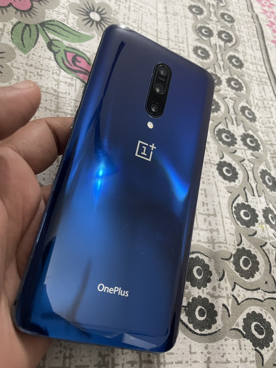 aakasharmaa2's tweet image. Extremely disappointed with my #OnePlus7Pro. Bought it for ₹45, and it suddenly turned off during a call. Took it to @OnePlus_IN @OnePlus_Support , and they say the motherboard is gone—₹25k to repair! How is this justified when the phone’s value is less than the repair cost?