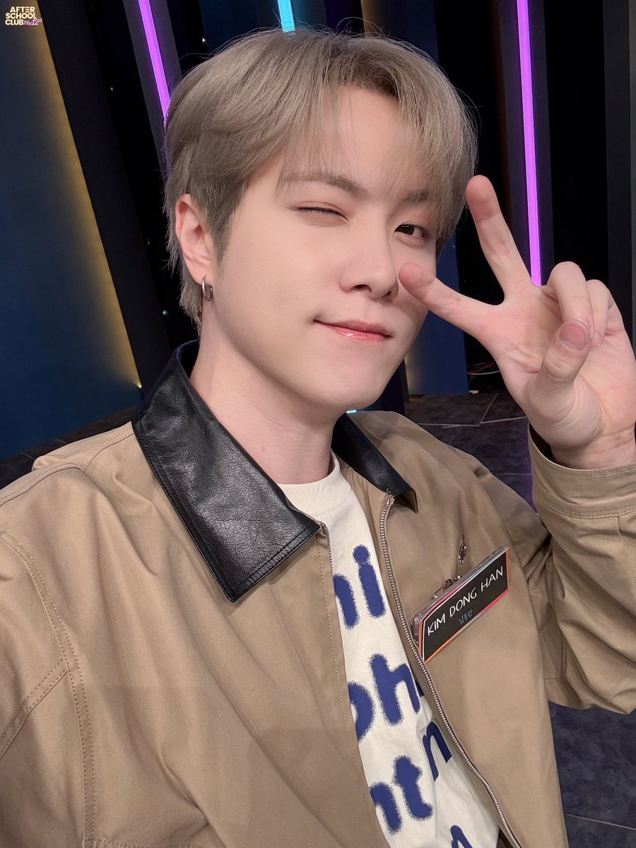 arirang_ASC's tweet photo. [WEi]
⠀
오랜만에 만나 더 반가웠던 WEi와 함께한
오늘의 ASC 🍀🤍
#NOTENOUGH 곡 이야기부터
예상 밖의 결과가 속출한 이미지 토크까지 ⌯'▾'⌯
열심히 해준 우리 멤버들
그리고 루아이 모두 감사합니다♡
⠀
#WEi_ASC #WEi @WEi__Official https://t.co/DJKRHPK3qJ