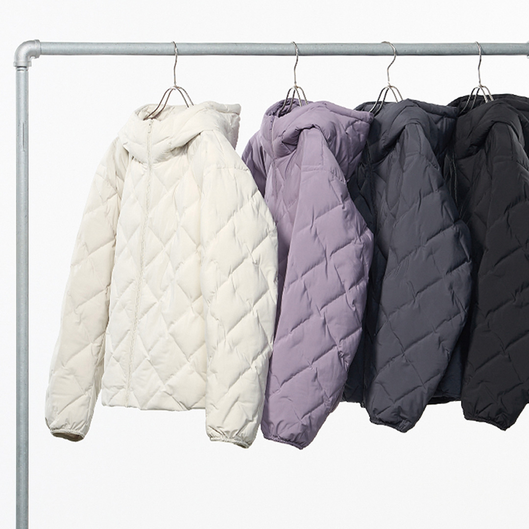 UniqloIn's tweet photo. Get your hands on the UNIQLO Men's and Women's Pufftech Jackets—offer only available on our app and website. Stay warm, stylish, and ahead of the season with this limited-time deal.
Now at ₹4,990 (was ₹5,990).
#UNIQLO #UNIQLOIndia #LifeWear #Limitedtimeoffers #Appoffers https://t.co/tFPNBTzB1g