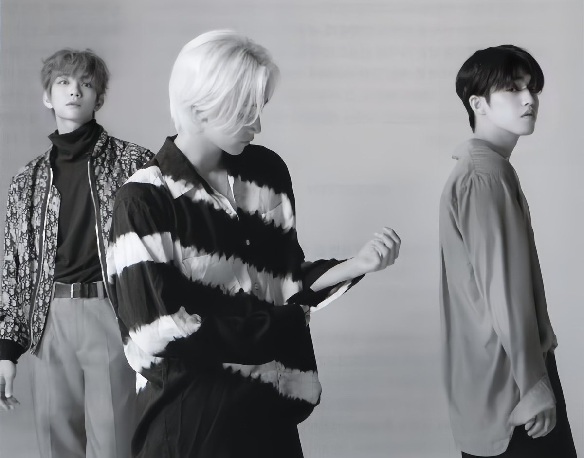 yoonzinaurr_'s tweet photo. Happy Holidays | Part IV🔞
— sc, jh, js x oc au

“the holiday season brings people together—but for you, it means surviving the three brothers who can never resist turning up the heat. this year, they’re crossing lines. https://t.co/op2scIfmIA