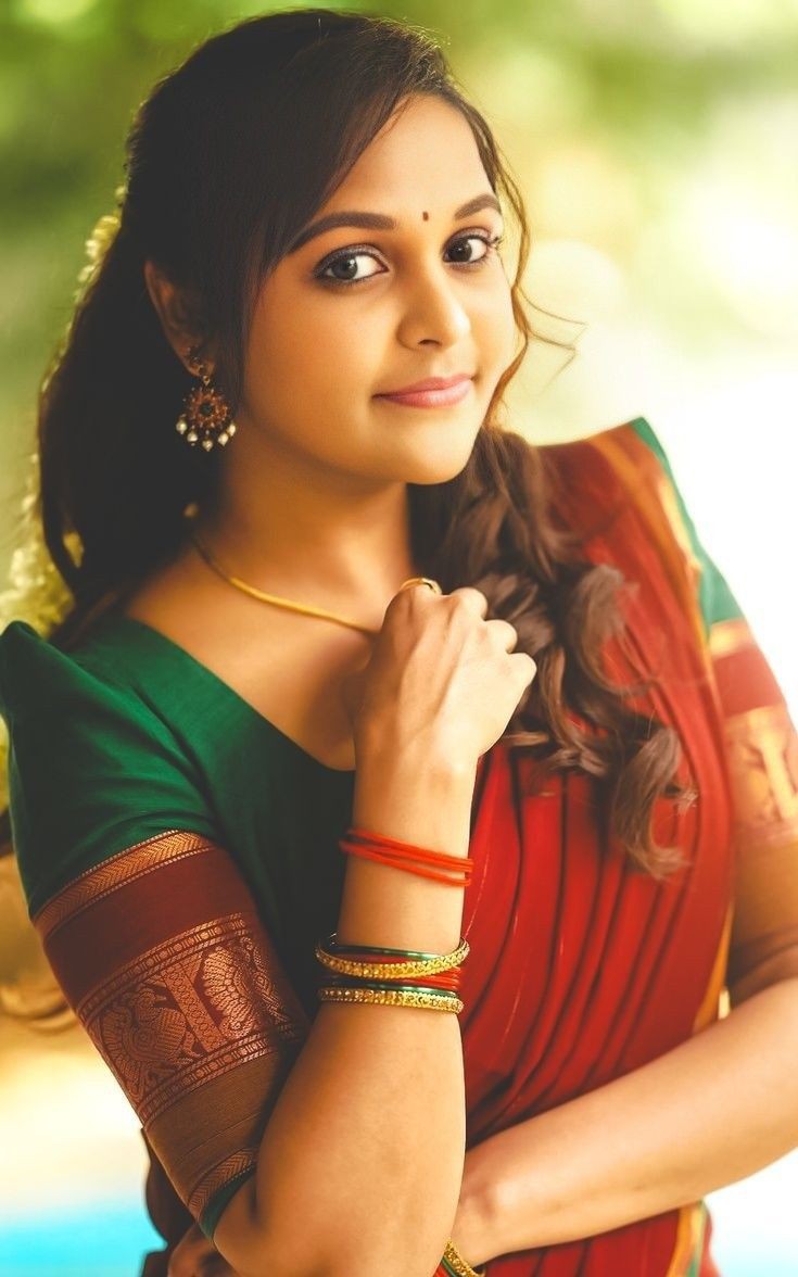 kanavukadhalan's tweet image. வாழ்க்கையில் நிறைய 
மாற்றங்கள் வரும் ஆனால் 
நீங்கள் எடுக்கும் முடிவு தான் 
மாற்றங்களை கொண்டு வரும் 
என்பதை மறந்து விடாதீர்கள் 

ராட்ஷசன் ❤️