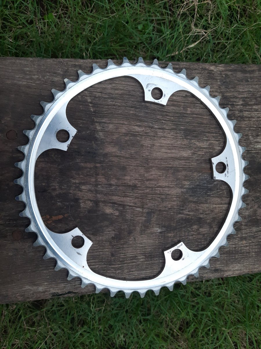 pedahano's tweet photo. @anggoro_david Dura ace 48t NJS 500rb https://t.co/0FxXMQu3t1