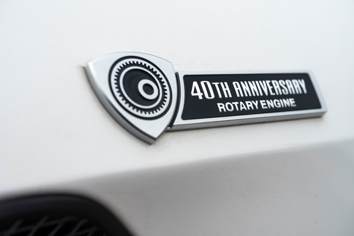 mazdaukpr's tweet photo. Happy Birthday to our Mazda UK Heritage Fleet Mazda RX-8 40th Anniversary model, which was first registered on the 23rd January 2008. 🎂 #tbt https://t.co/9vG8MSeLCt