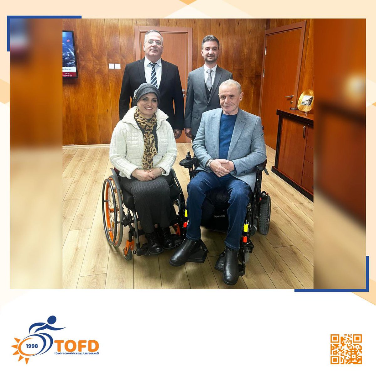 tofdgenelmerkez's tweet photo. Önemli Ziyaret!
TOFD Genel Başkanımız Fatih Sınav, Yönetim Kurulu Üyelerimiz Mehmet Kavun ve Leyla Gökalp Koca, İstanbul 4 No’lu Kamu Hastaneleri Başkanı Dr. Abdülvahit Sözüer’i ziyaret etti.
#tofd #tofdgenelmerkez #askıdaturuncukalp #sağlıkbakanlığı https://t.co/KPOIKR2wfY