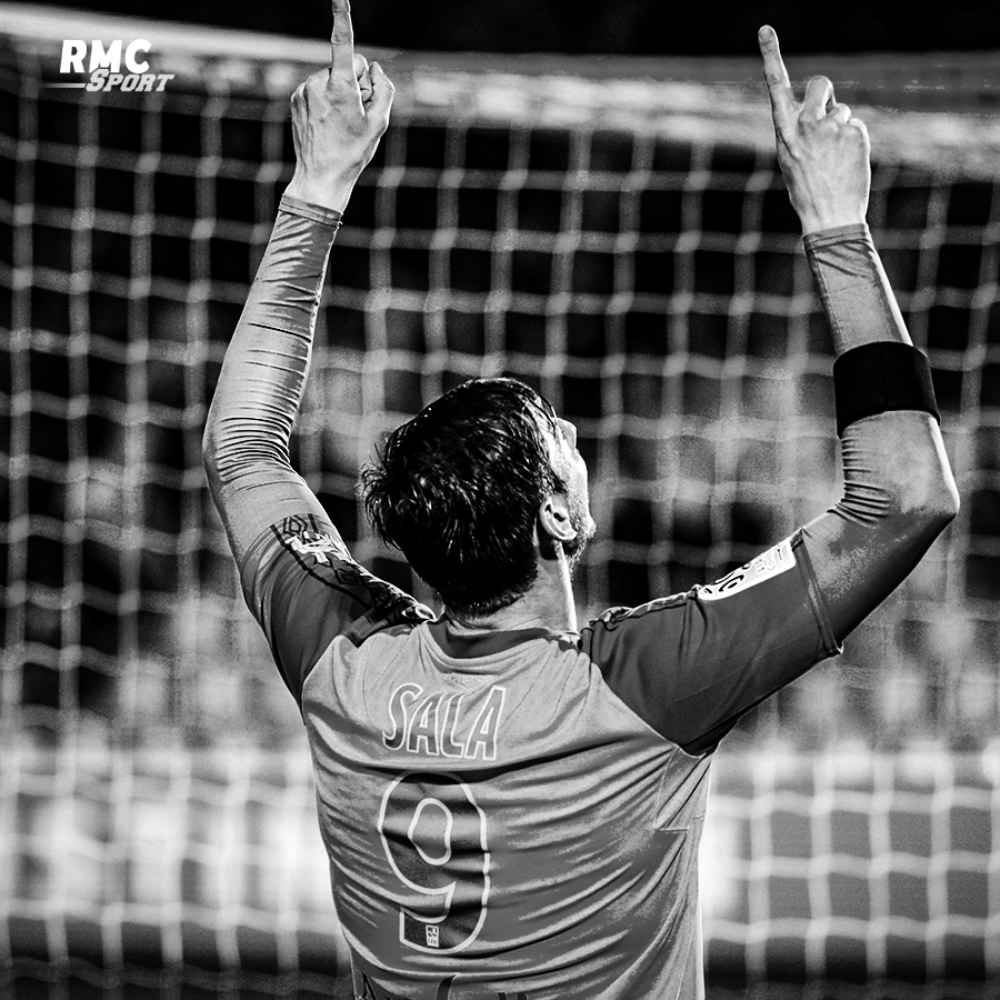 RMCsport's tweet photo. ⚫️ 21/01/2019 - 21/01/2025

🕊️ Il y a 6 ans Emiliano Sala nous quittait tragiquement, victime d'un crash d'avion alors qu’il quittait Nantes pour rejoindre Cardiff dans le cadre de son transfert. 

🫶  Nous ne l'oublions ni lui, ni ses proches, ni les autres passagers à qui nous adressons nos pensées. 

🙏 Repose en paix Emi.