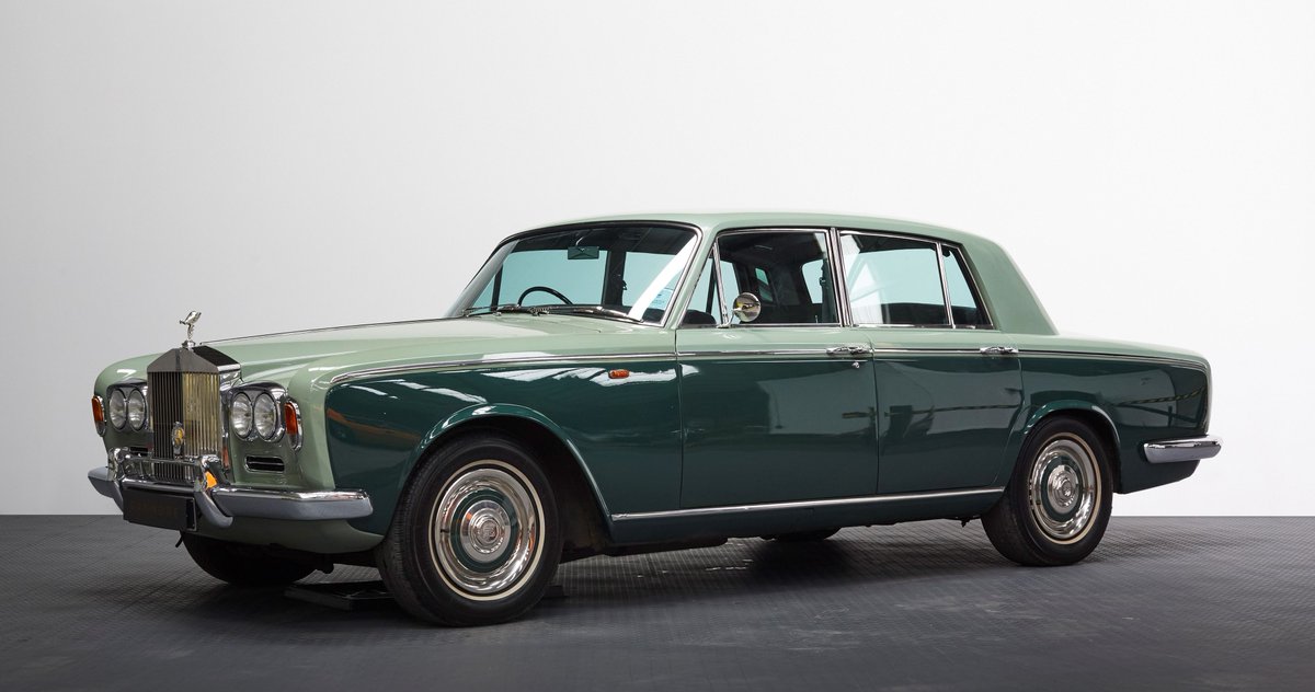 TheRanmoreGroup's tweet photo. We're thrilled to present this 1968 Rolls-Royce Silver Shadow, featuring a stunning Chippendale dash and rare air-conditioning!
This iconic vehicle is the epitome of luxury and refinement.
Price: £34,000
https://t.co/xsYjYOKkoX
#RollsRoyce #Silvershadow #Ranmoregroup https://t.co/zRUvWuFRMJ
