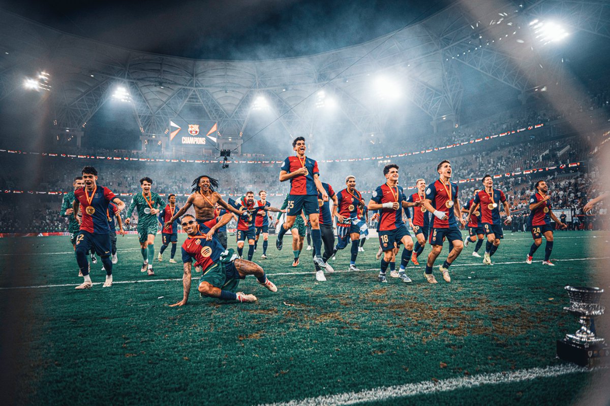 BlxckNews's tweet photo. 🎁 Os traemos un nuevo SORTEO de una CAMISETA del Barça de Pedri si el Barça gana al Benfica y Pedri marca o asiste 🤯

👀 Para participar:

- Dar RT 🔄 y MG ❤️ a este tweet 

- SEGUIR a @BlxckNews y @Ctinfo_17 ✍️

- Menciona a un amigo 

🗓️ El 26 de enero daríamos al ganador. 🔜 https://t.co/Myi1NFqc2B